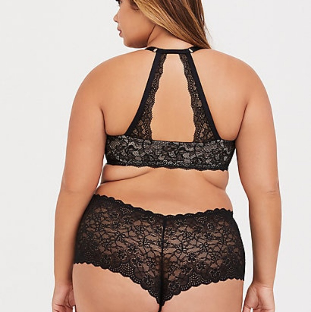 Lace racerback push up bra